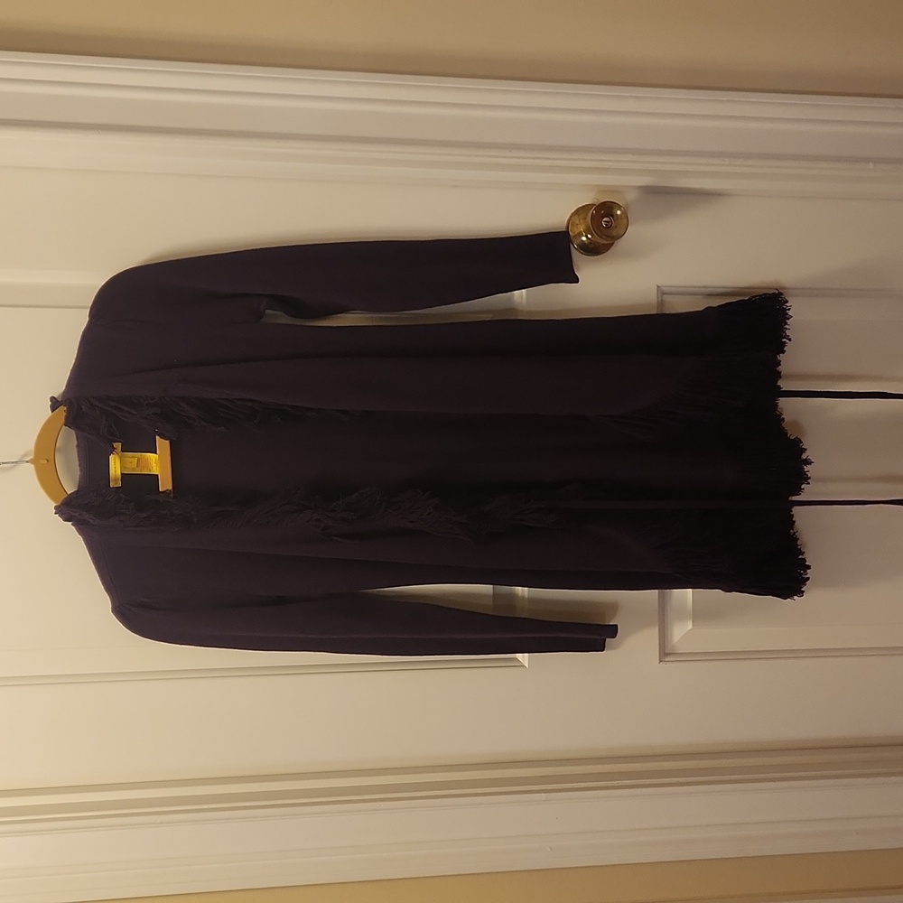 Catherine Malandrini Sm purple Cashmere fringed wrap sweater.